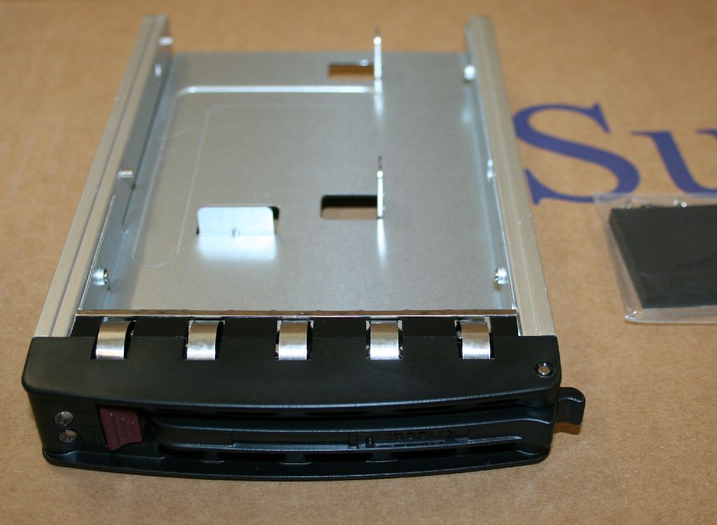 Supermicro Hard Drive Carrier/HDD Tray MCP-220-00080-0B