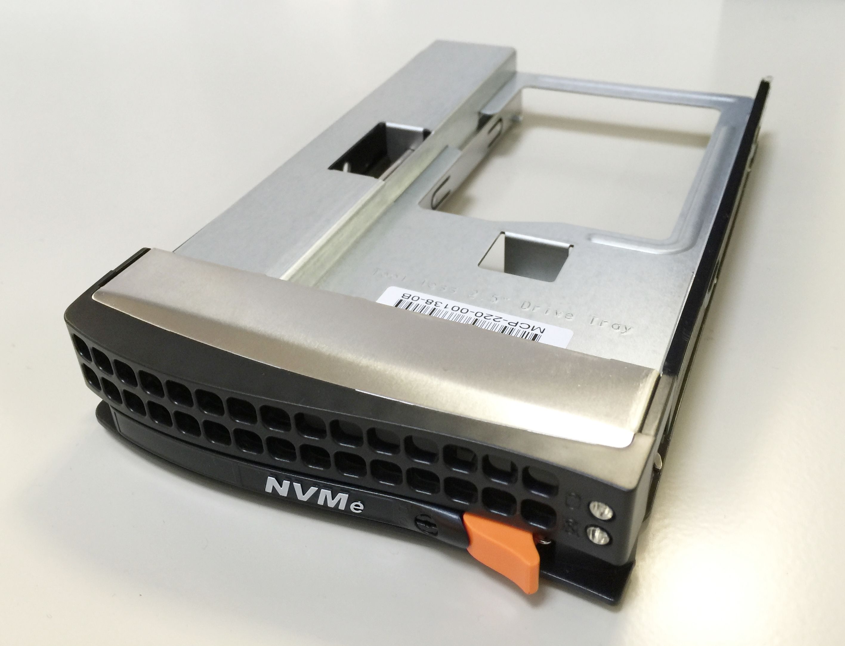 Supermicro MCP-220-00138-0B Drive Tray